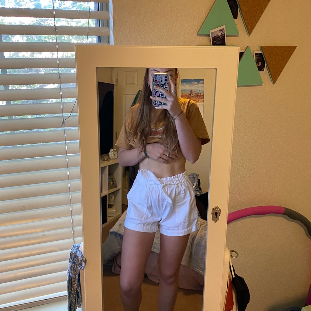 White flowy shorts